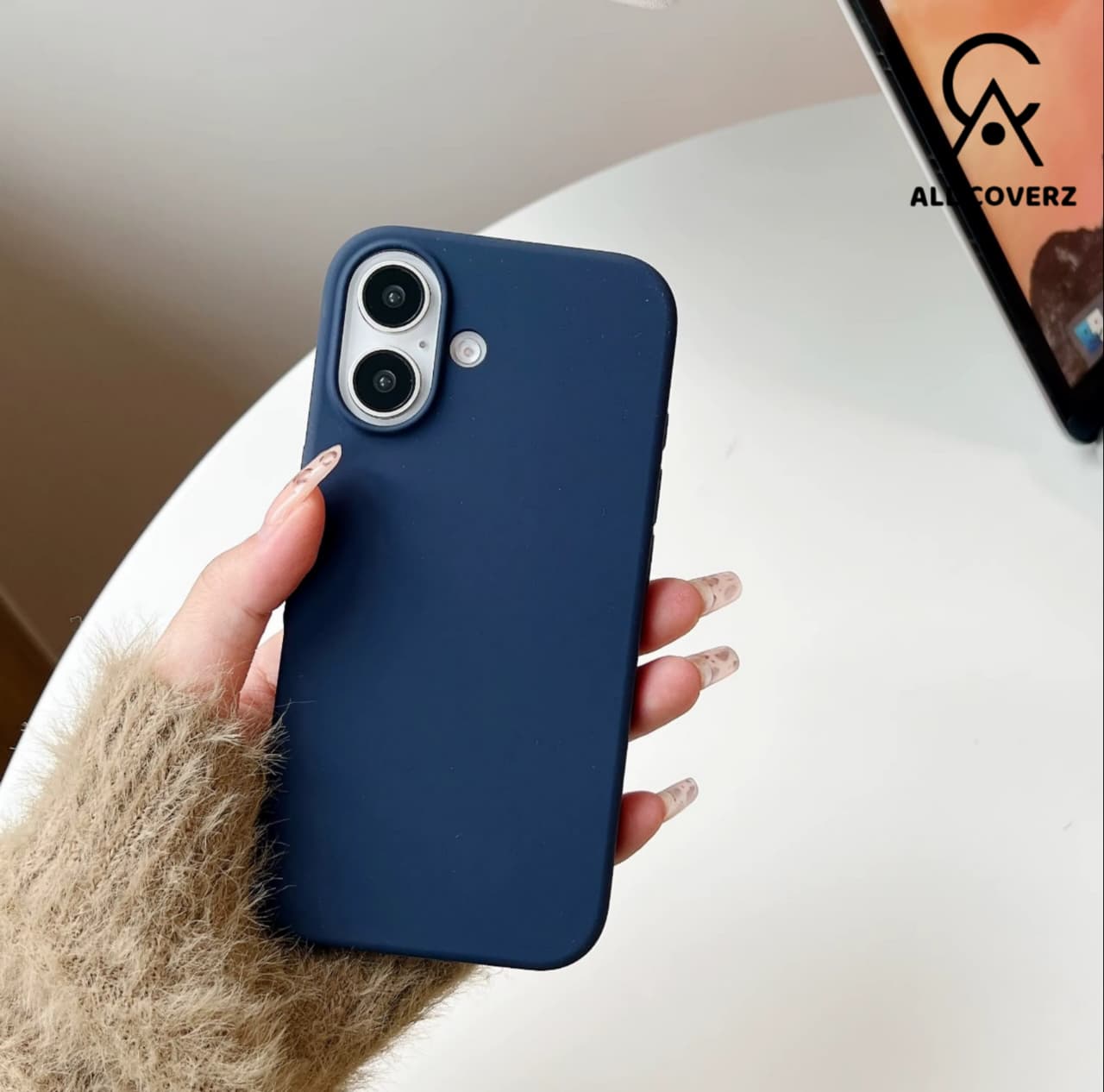 Liquid Silicone Case - iPhone 16, 16 Plus  - Drop Protection with Elegant Design