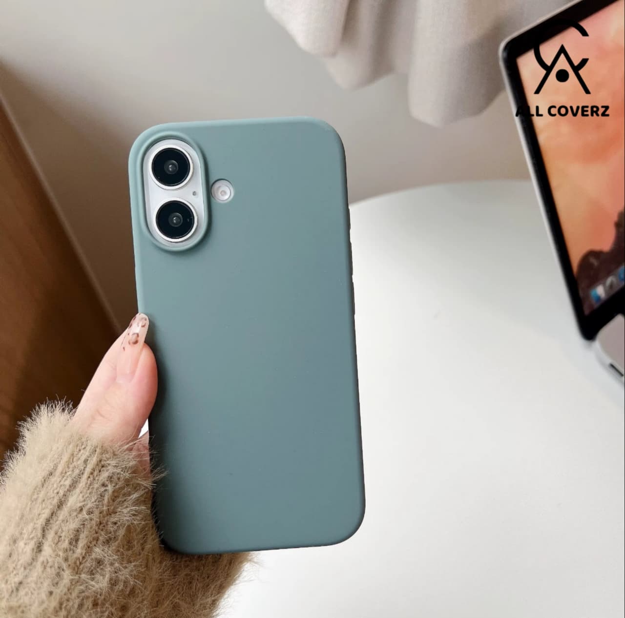 Liquid Silicone Case - iPhone 16, 16 Plus  - Drop Protection with Elegant Design